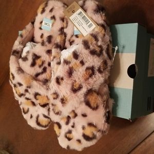 Womens Toms Susie Slippers Pink Cheetah 8.0